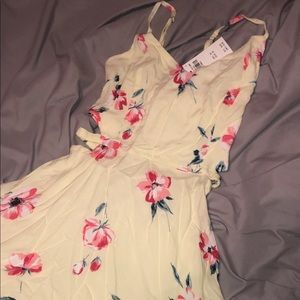 hollister flowy dress